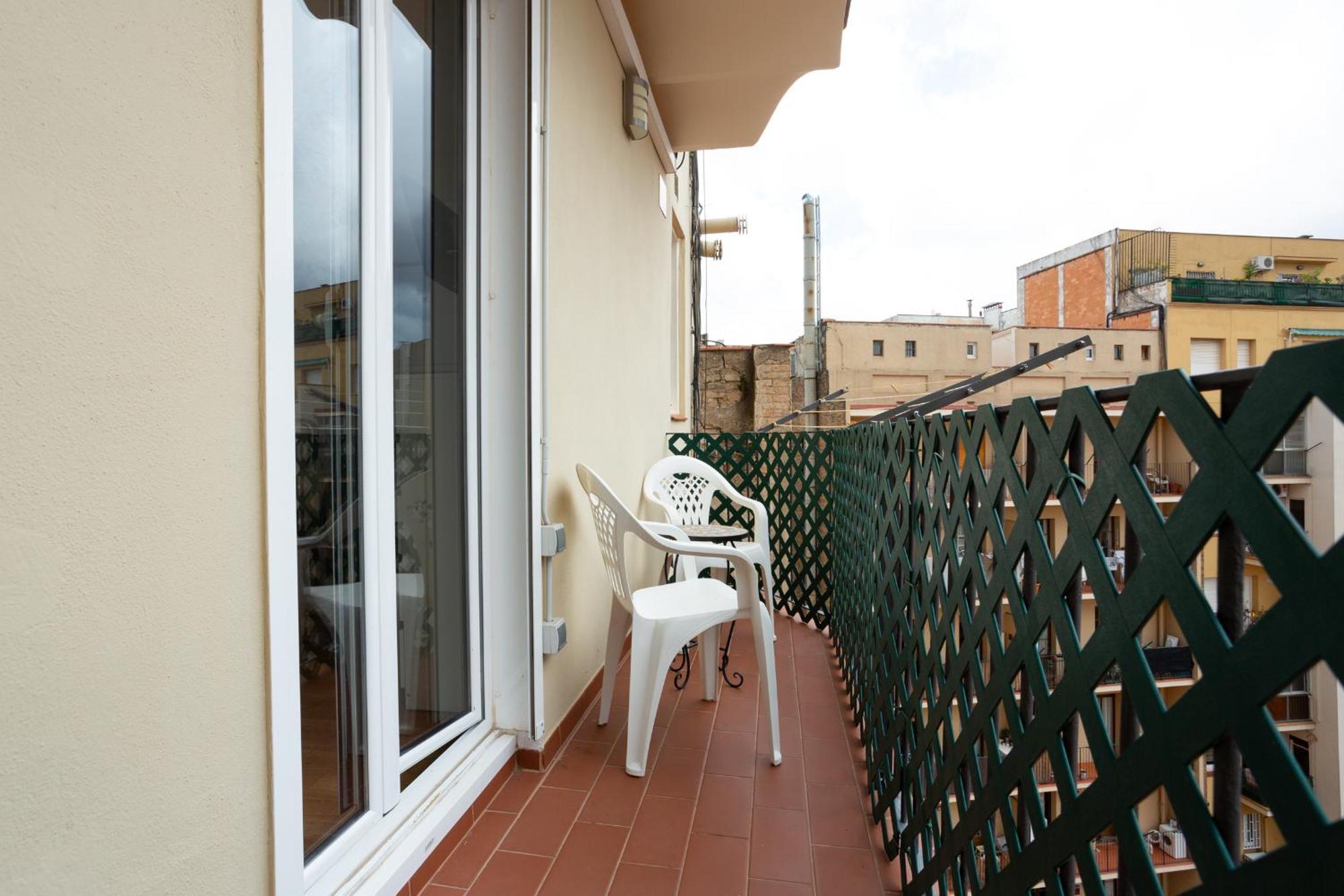 Fira Suites Barcelona Exterior photo